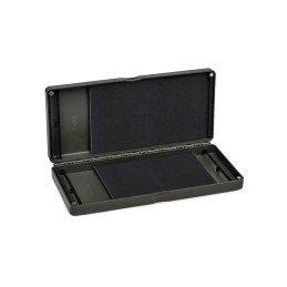 Boite à Bas de Ligne Fox Edges Medium rig box inc 50 pins